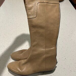 J VINCENT WOMEN TAN LEATHER BACK ZIP RETRO VINTAGE 90S FLAT KNEE BOOTS, 6M